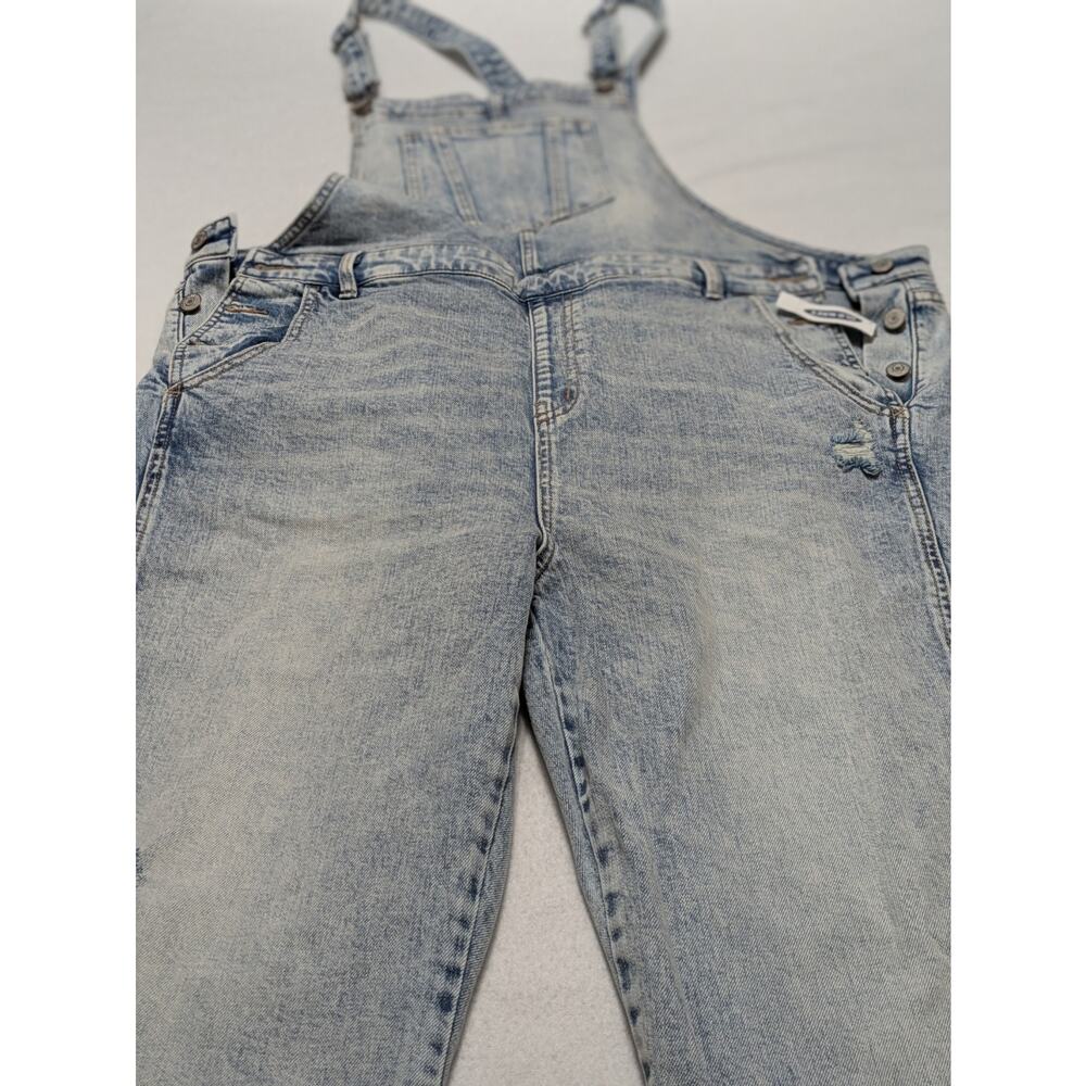 Old Navy Overalls Women's Straight Light Wash Distressed Jean Erin Size 18 NWT - Picture 2 of 12